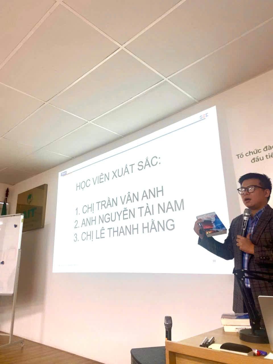 AI Bootcamp cho CEO 3