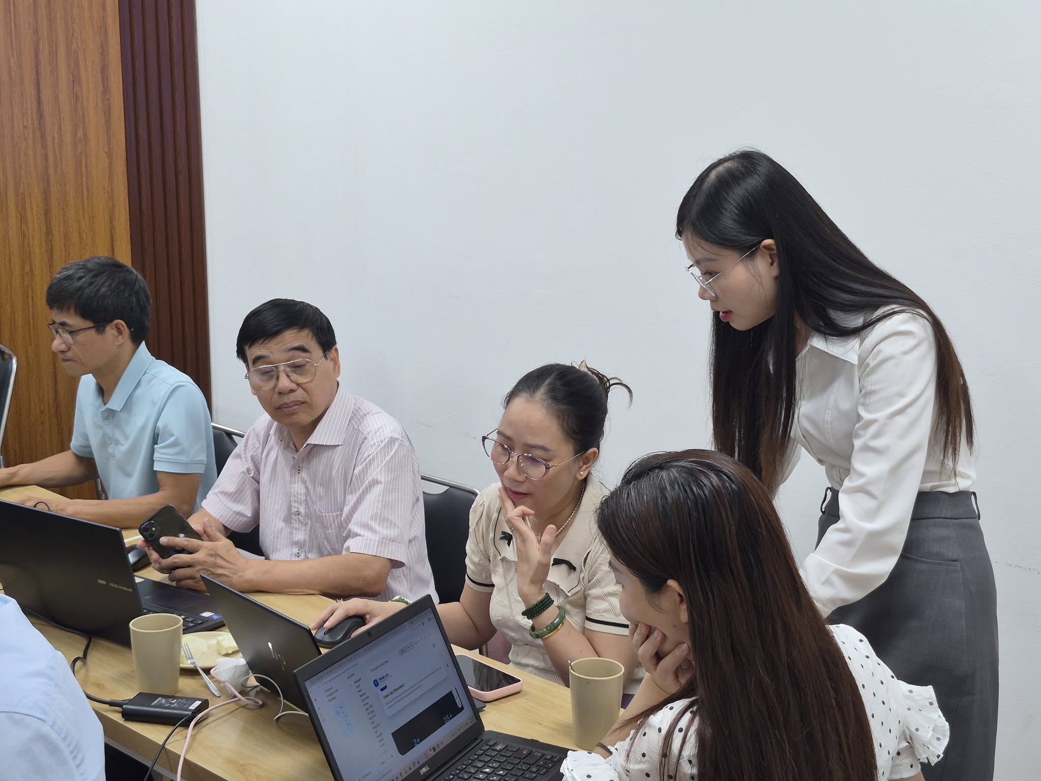 Khai giảng khóa đào tạo AI 6